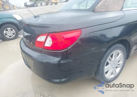 2008 Chrysler Sebring Limited z USA, uszkodzony, nr VIN 1C3LC65M08N692525